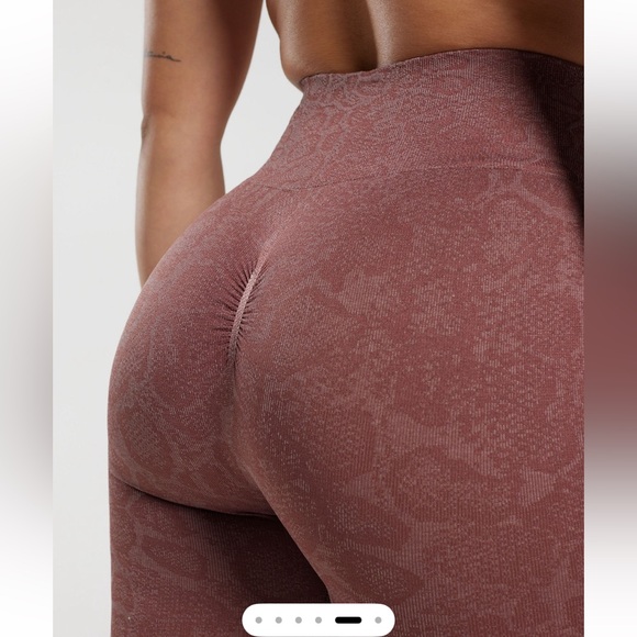 Gymshark Adapt Animal Seamless leggings. Modern blush pink/magenta brown - Picture 4 of 7
